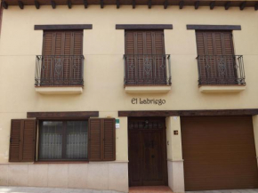 Гостиница EL LABRIEGO, Casa rural  Фуэнте-Эль-Фресно